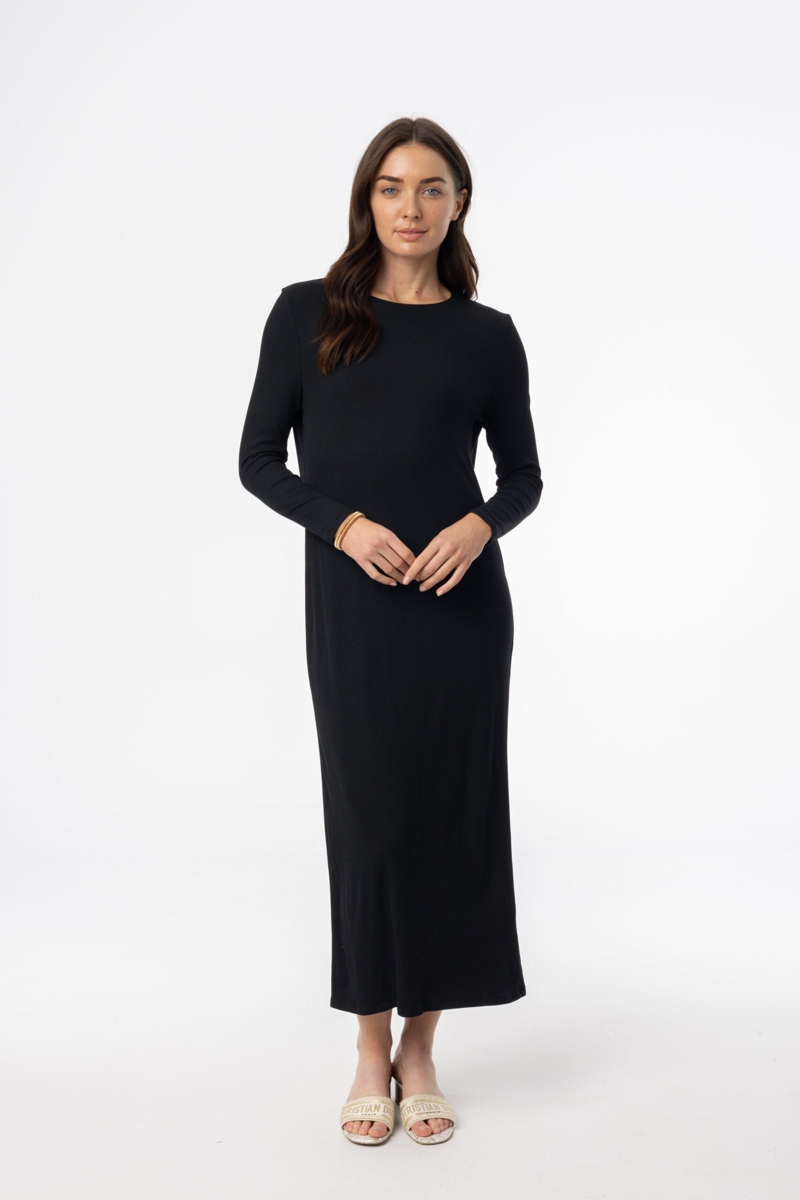 BlackBasicMaxi_10deb4d4-2967-40d6-b35f-4dfbd6790b79.jpg