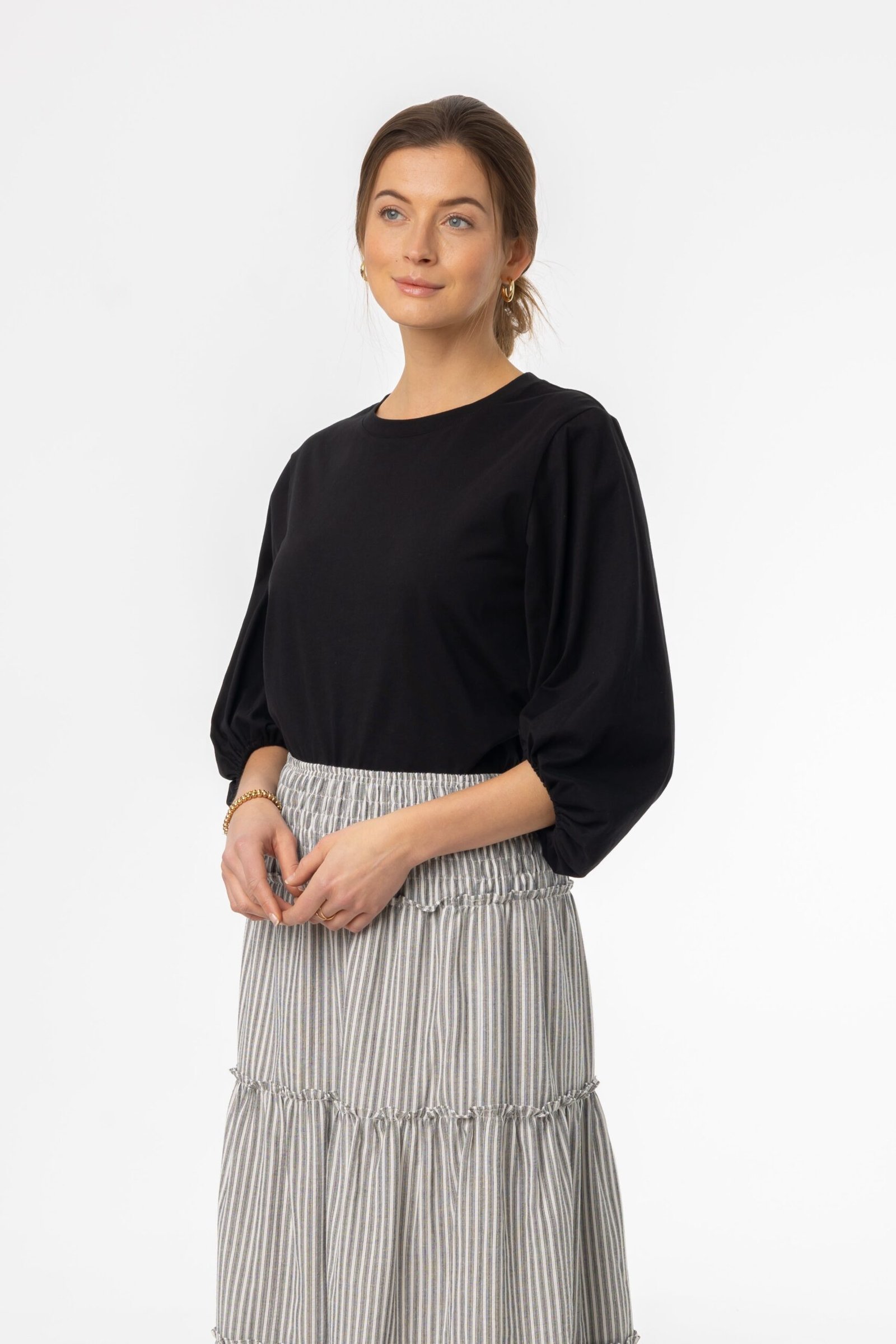 BlackGatheredSleeveT-Shirt-3.jpg