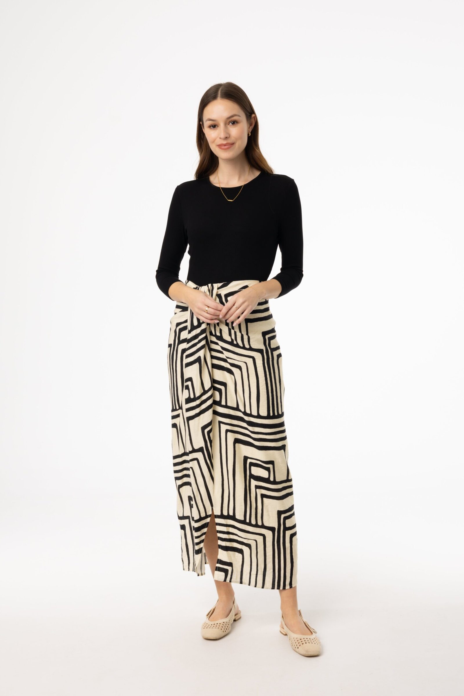 BlackGeometricPrintedDrapedSkirt-2.jpg