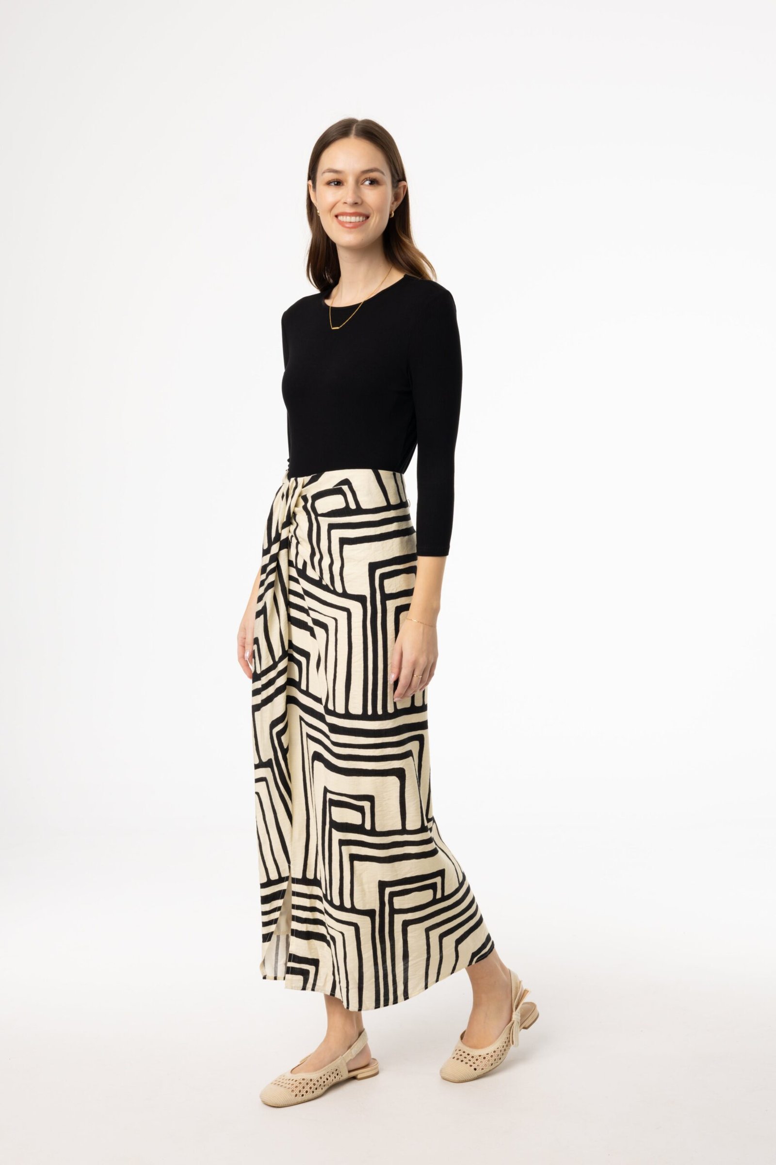 BlackGeometricPrintedDrapedSkirt-3.jpg