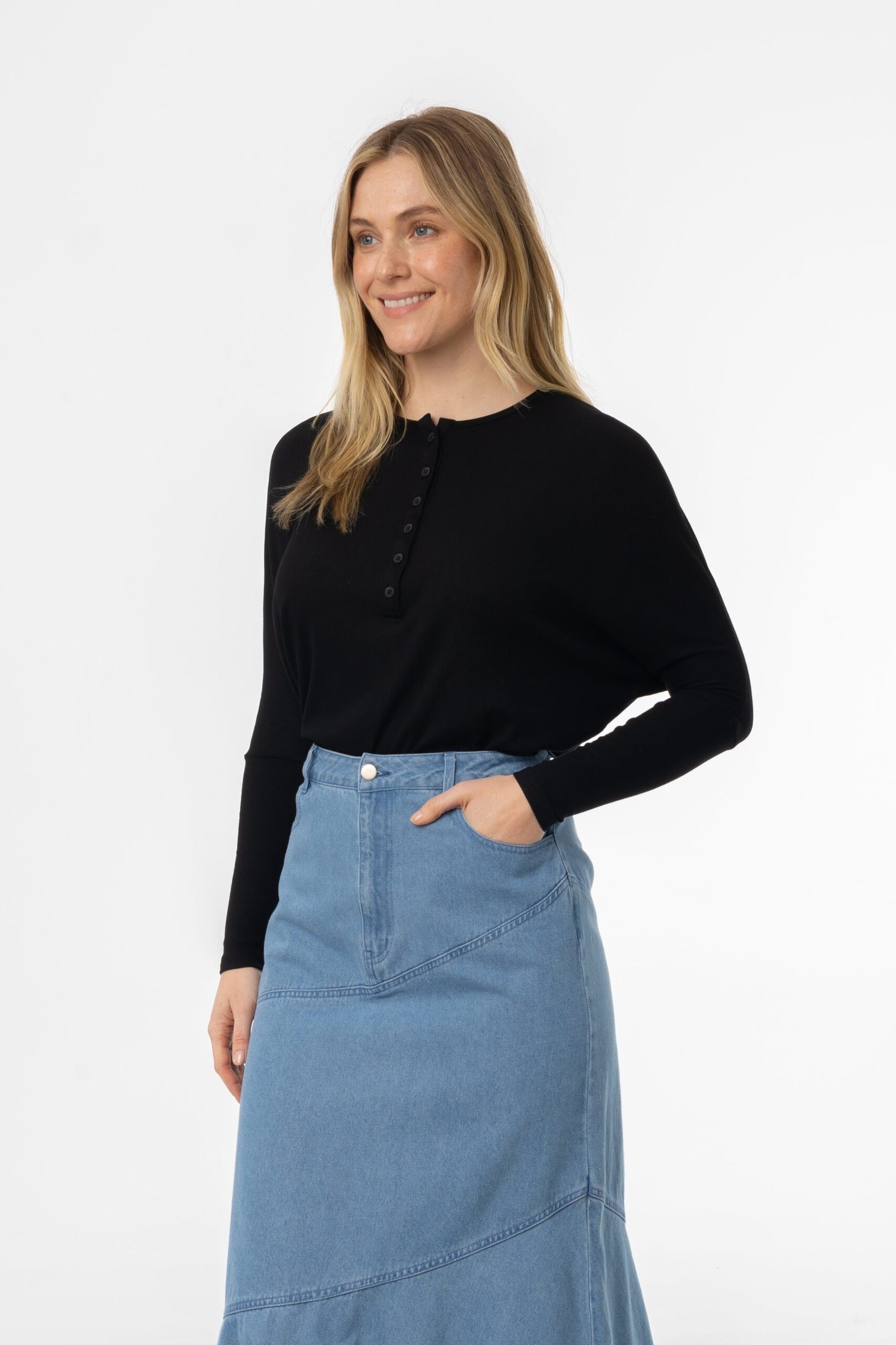 BlackHenleyDolmanT-Shirt-3.jpg